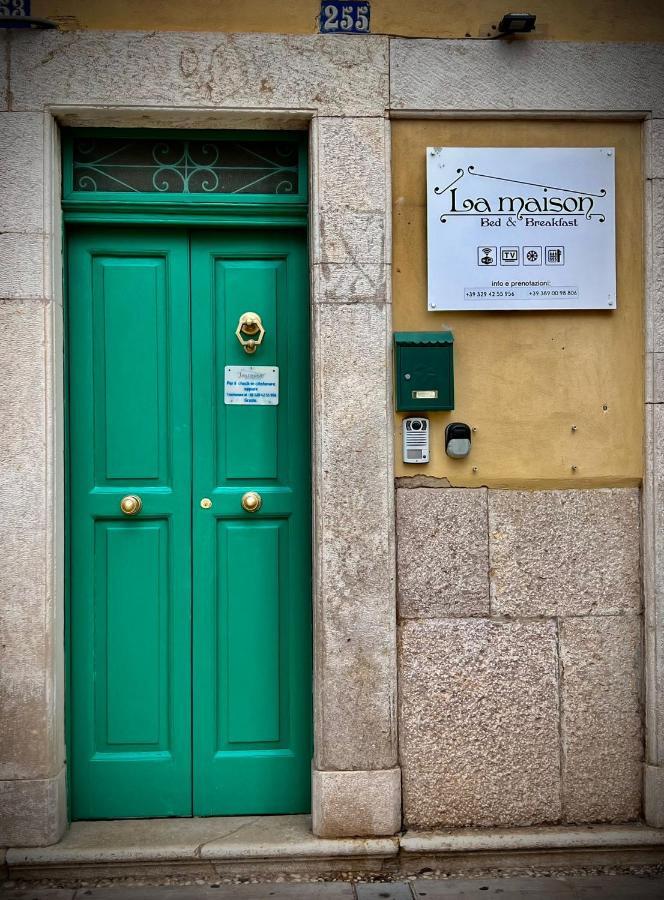 La Maison Manfredoine Extérieur photo