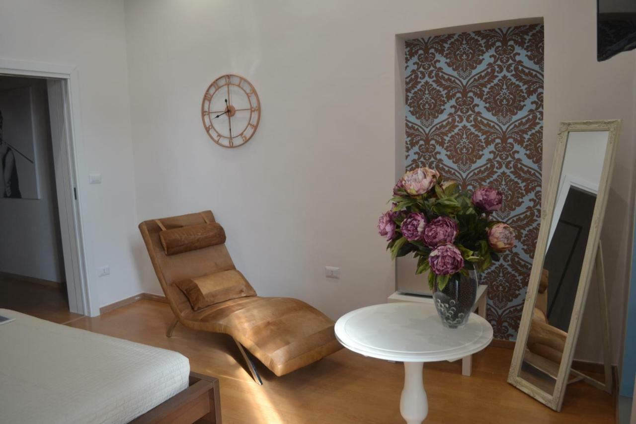 La Maison Manfredoine Extérieur photo